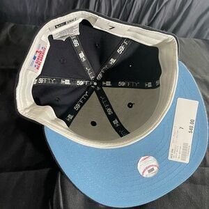 New Era Yankees Cap baby blue brim